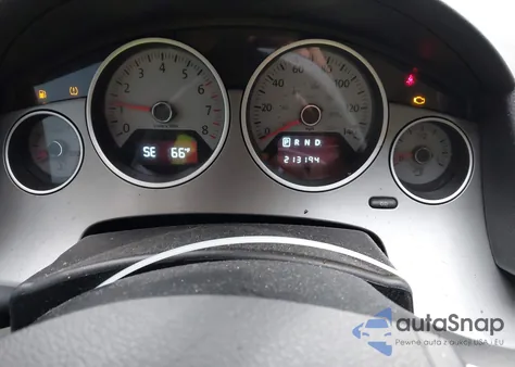 2011 Volkswagen Routan Se из США, поврежденный, VIN 2V4RW3DG9BR642665